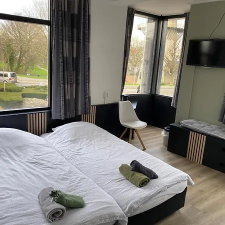 Hotel Cafe The Windmill